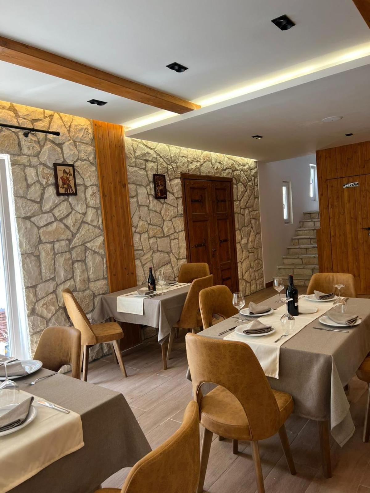 Oda N'Bjeshke Valbone Exterior foto
